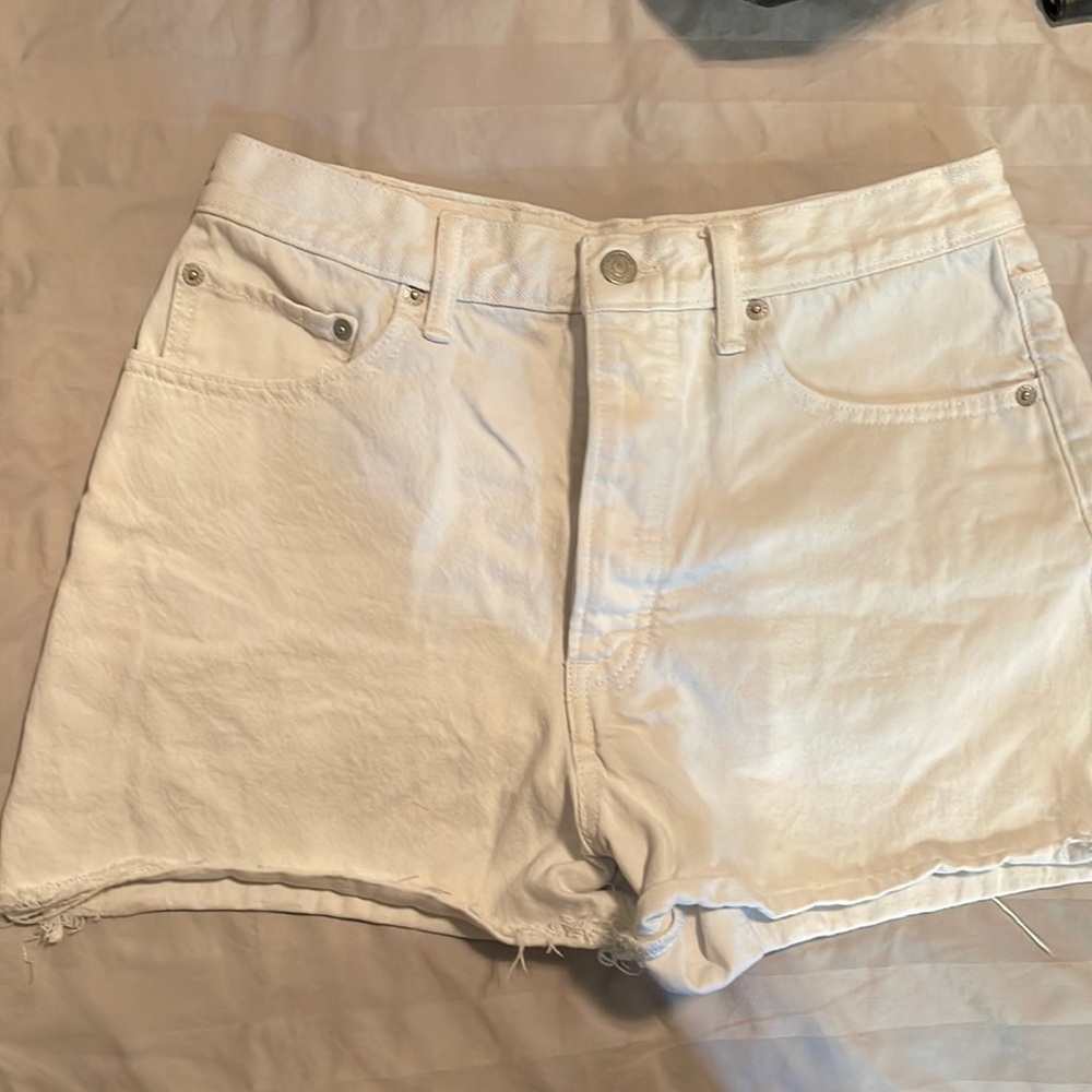 LICKY BRAND WHITE SHORTS